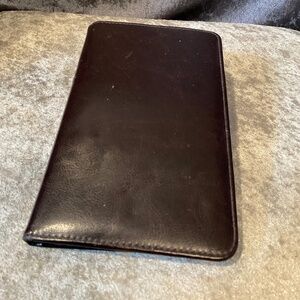 Avenues America Brown Leather Business Card Holder and Organizer